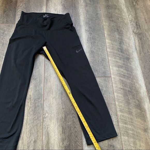 Nike Dri-Fit Running Crop Tights Black Leggings Medium Side Pocket - Picture 4 of 9